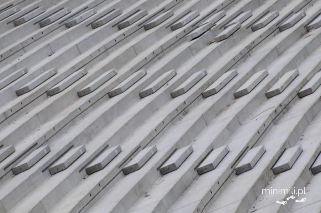 Szczegół betonowej konstrukcji trybun Stadionu Narodowego