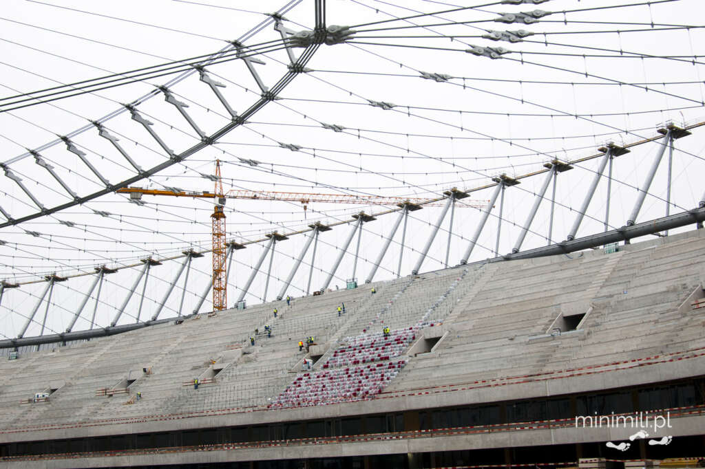 Prace konstrukcyjne przy trybunach Stadionu Narodowego w Warszawie