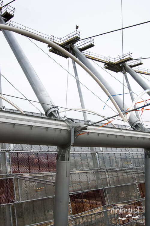 Stalowa konstrukcja dachu Stadionu Narodowego – detale montażu