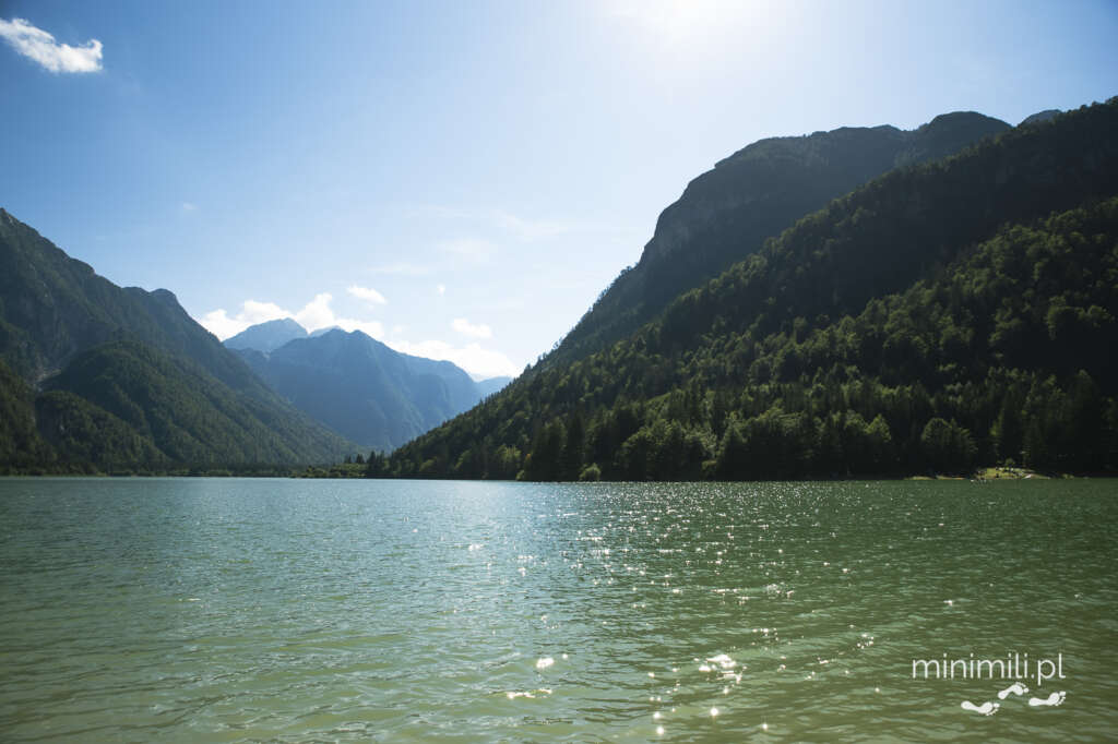 Lago del Predil – malownicze jezioro w otoczeniu gór między Słowenią a Włochami