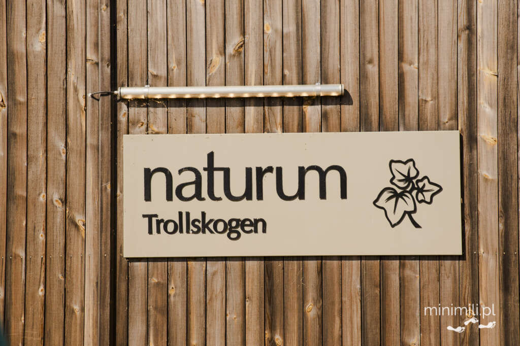 Wejście do centrum Naturum Trollskogen na wyspie Olandia